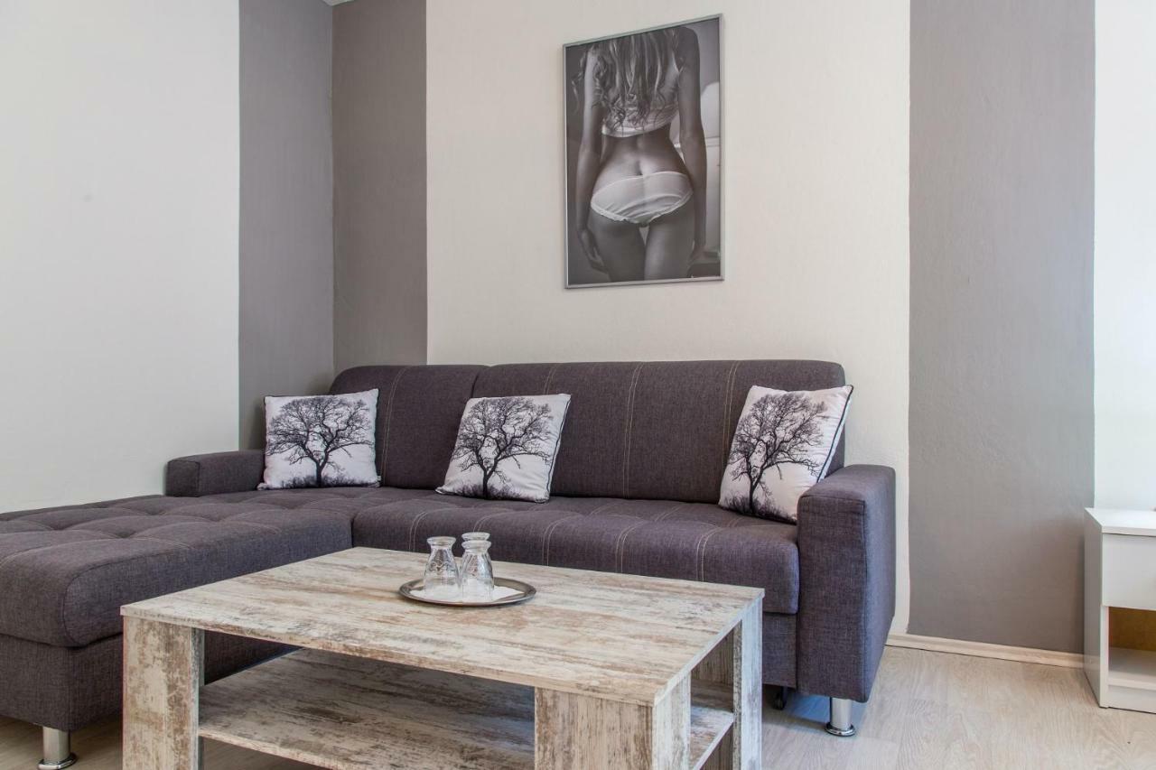 Restaurace Penzion Pod Sumarnikem Tvarozna Lhota Luaran gambar